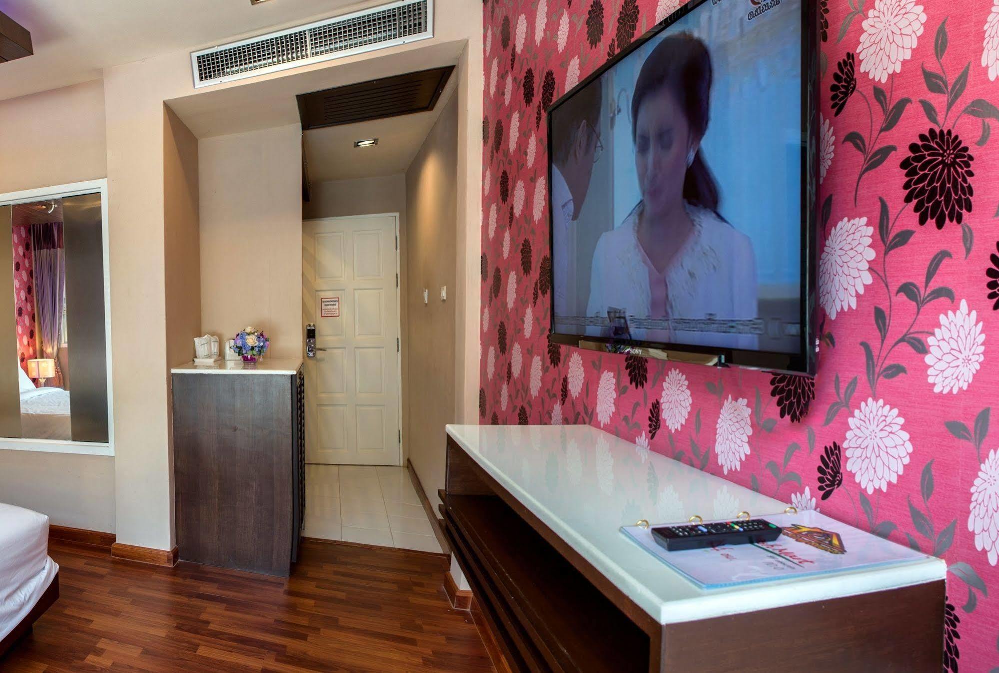 The Ring Hotel Hat Yai Εξωτερικό φωτογραφία