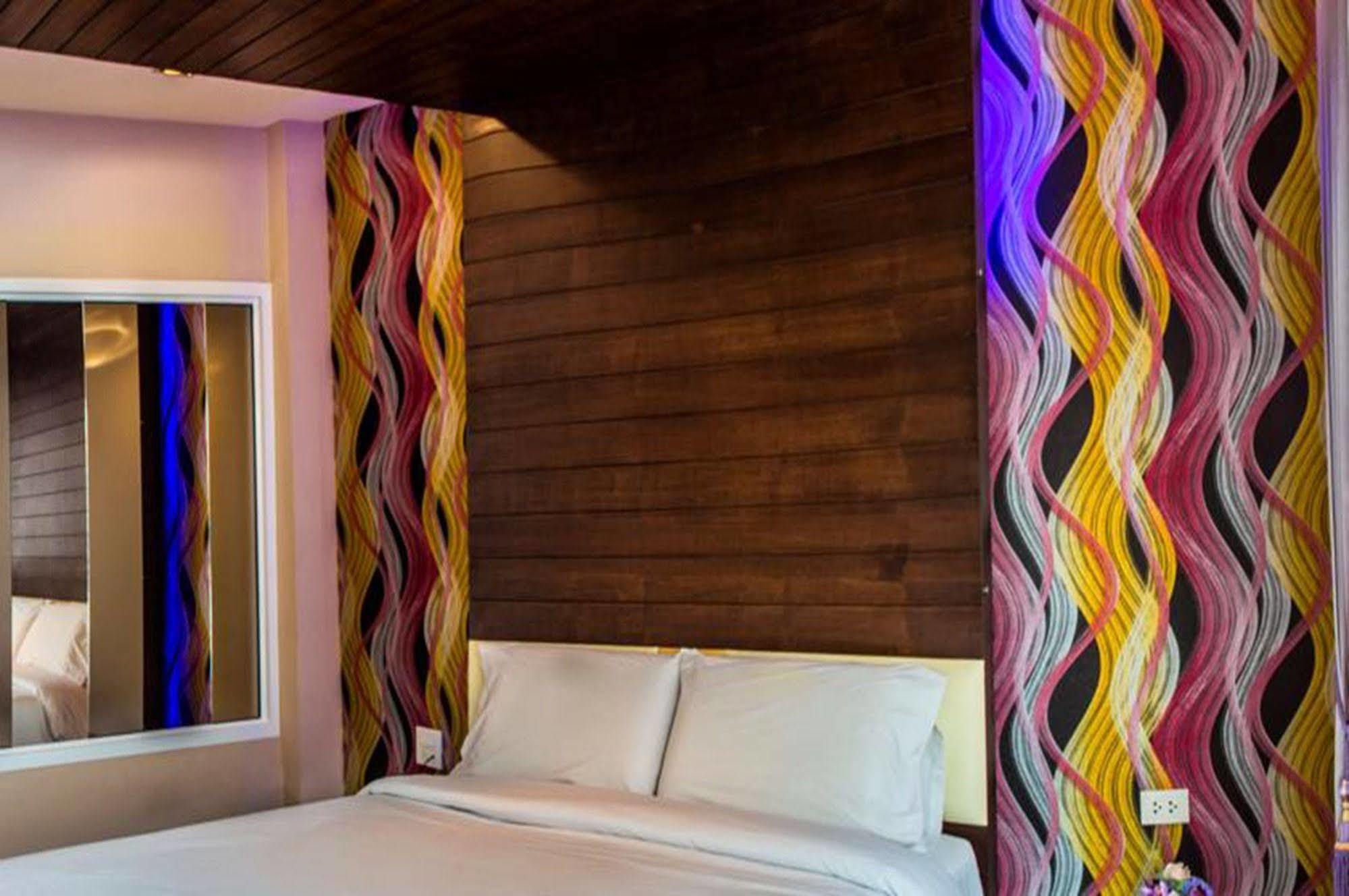 The Ring Hotel Hat Yai Εξωτερικό φωτογραφία